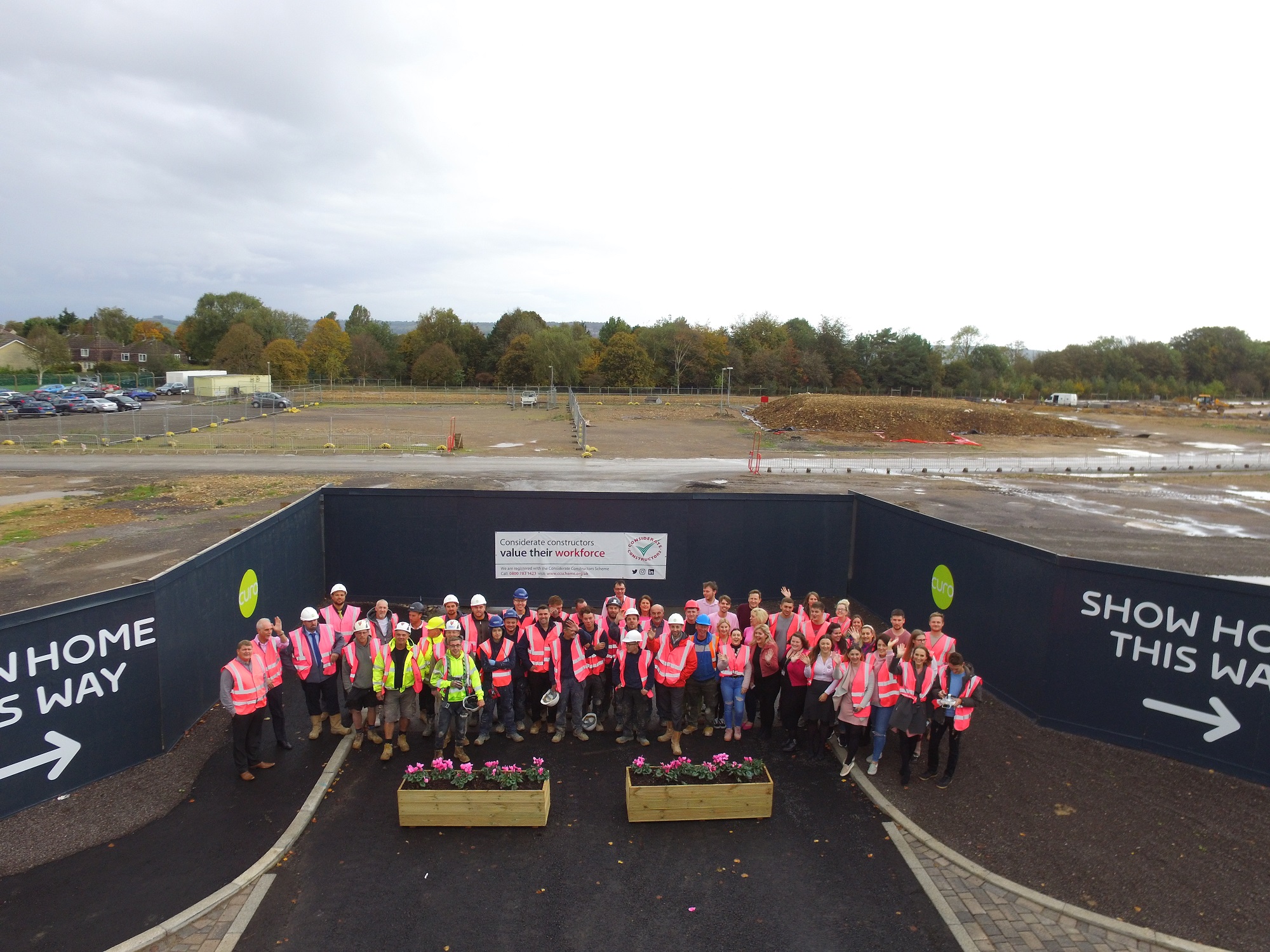 Curo’s housebuilding team wear it pink for Breast Cancer Now
