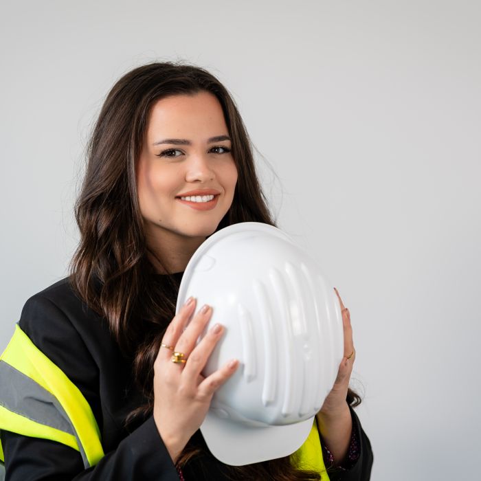 Antonia Deeley - Sales Advisor