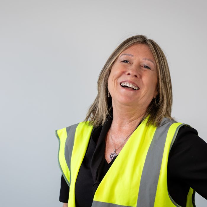 Tracey Pinnell - Sales Negotiator